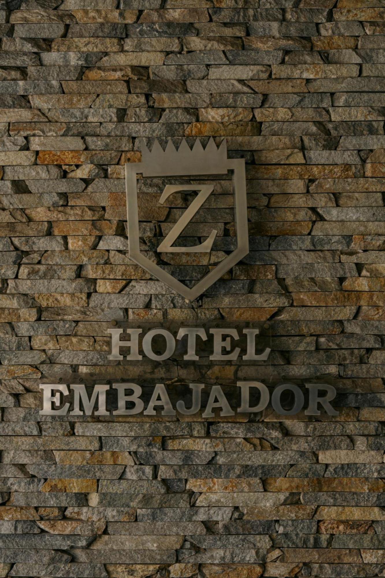 Hotel Embajador San Miguel de Tucumán Exterior foto